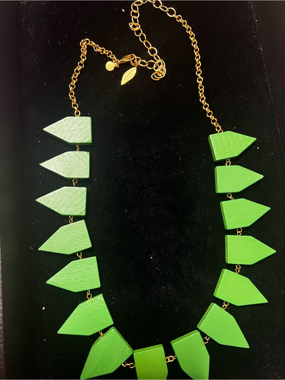 David Aubrey Gold-Chain Green Geometric Pendant Necklace